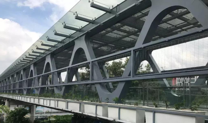 河西论管桁架结构工程弯管加工防锈处理的方法